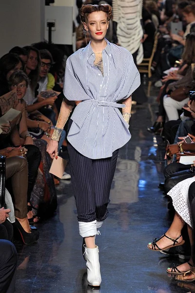 Look 6